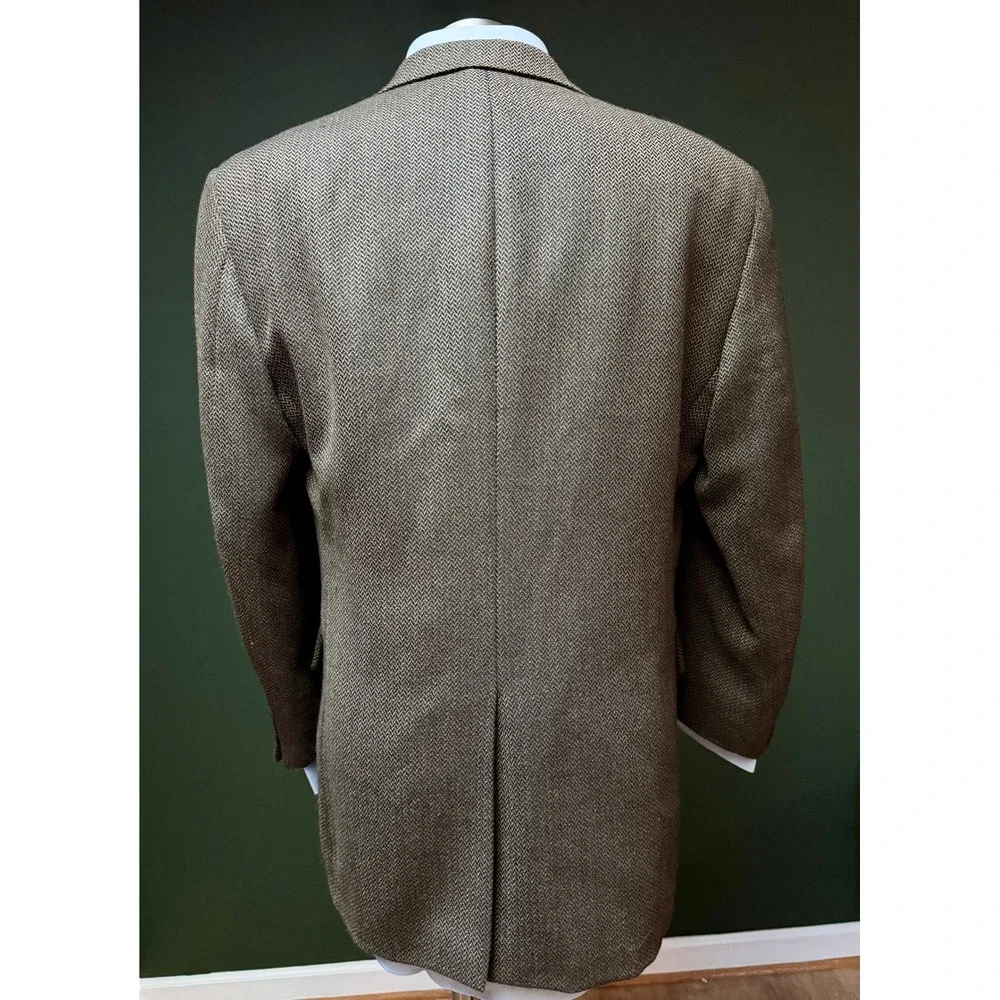 Jos. A. Bank classic men